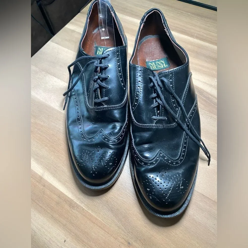 Nunn Bush black size